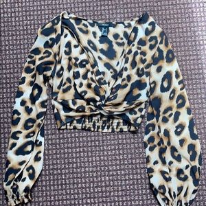 Leopard top